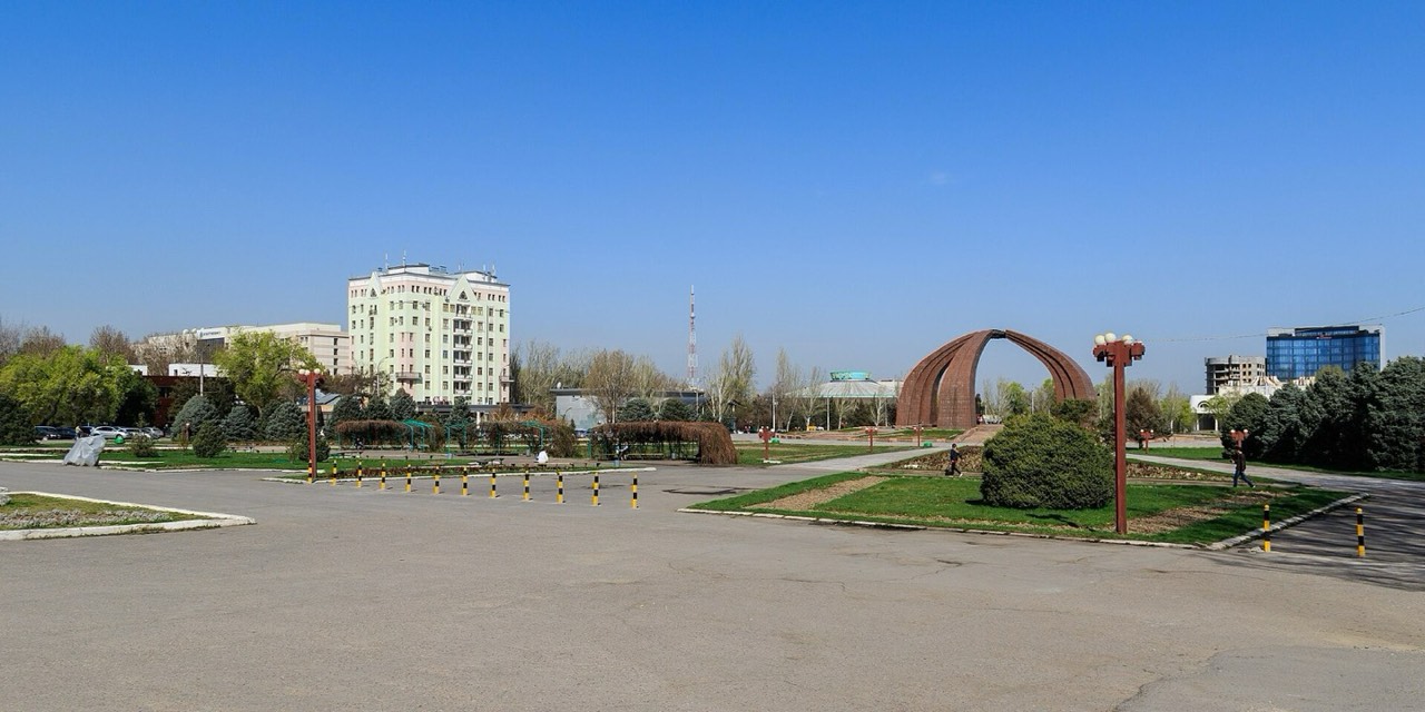 Victory Square