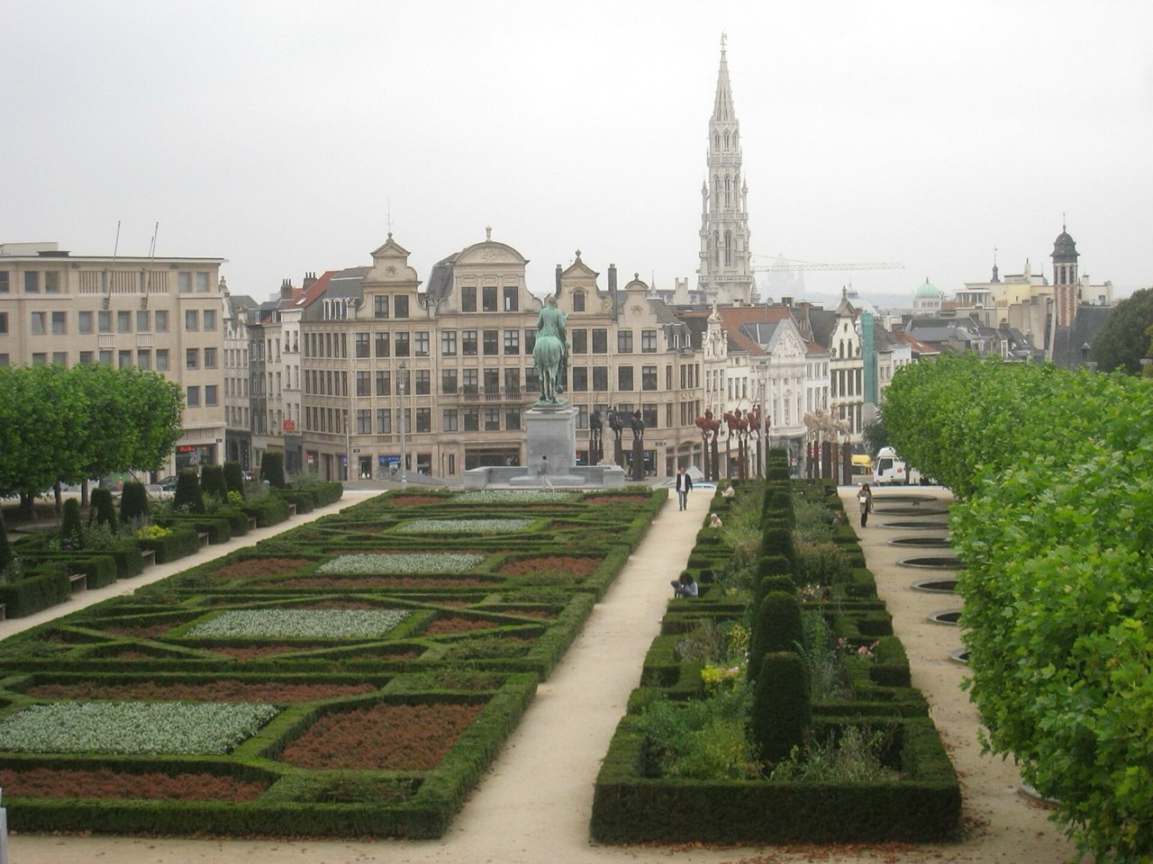 Mont des Arts Garden