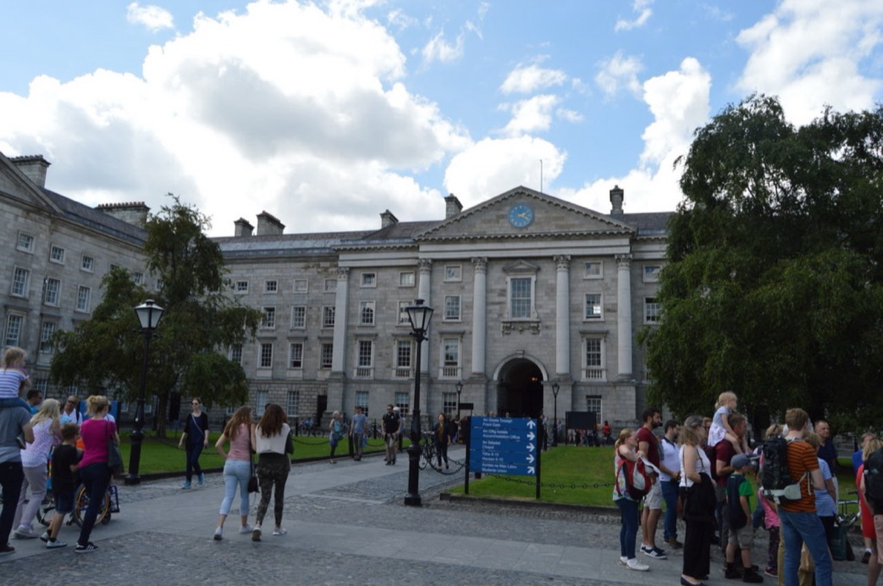 Trinity College и Келлская книга